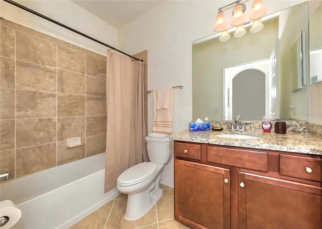 17006 Vardon Terrace Bradenton FL 34211