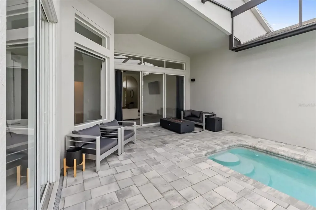 6603 38th Street E Sarasota FL 34243