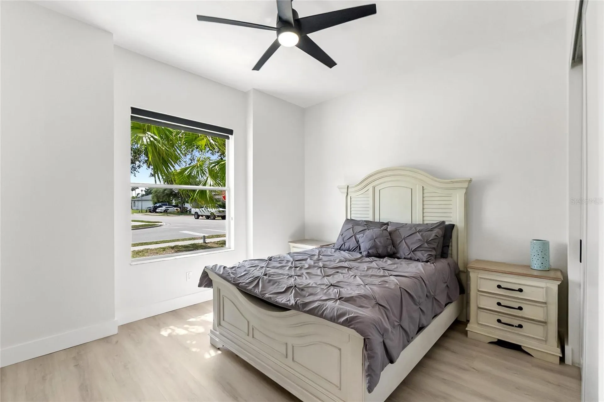 6603 38th Street E Sarasota FL 34243