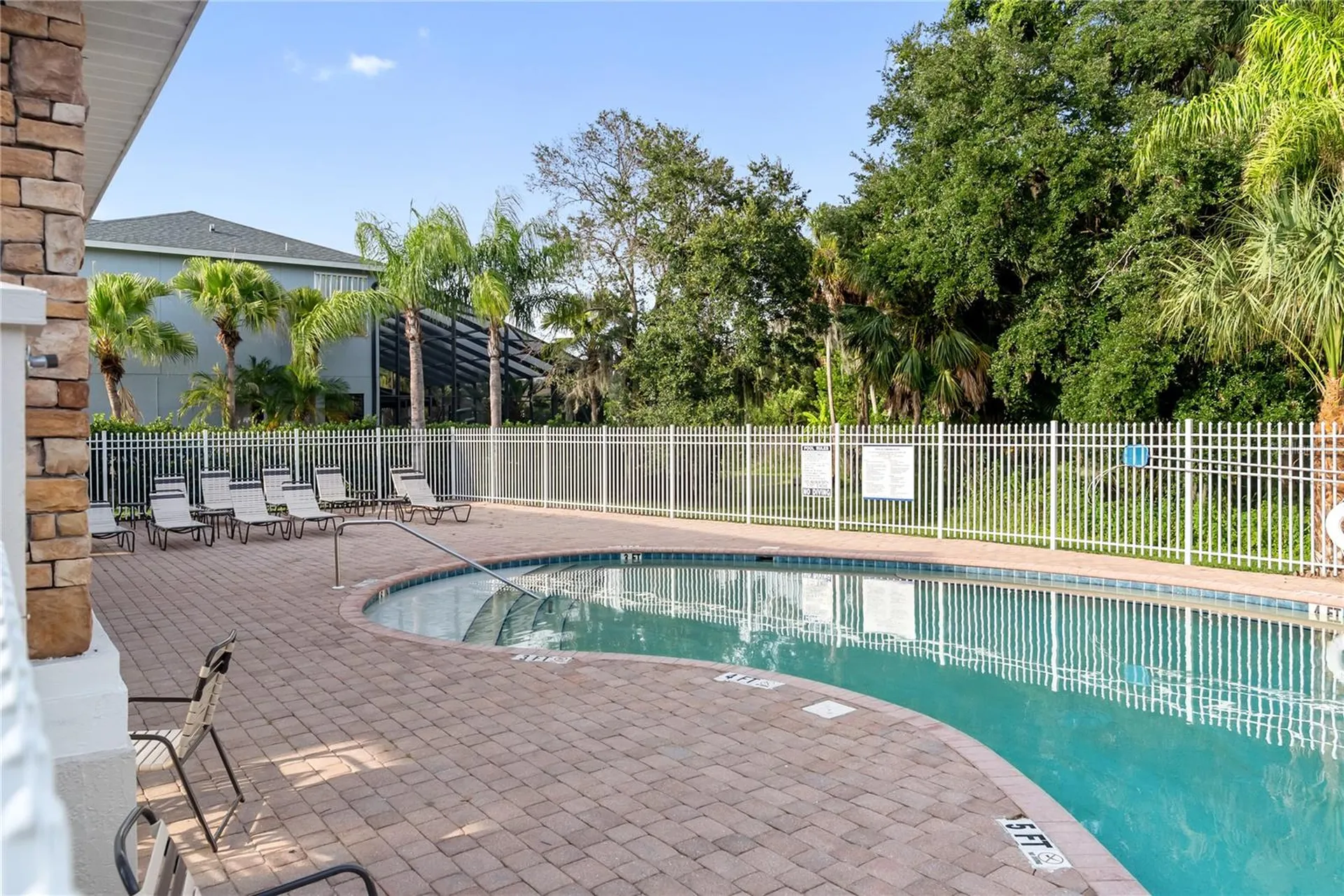 6603 38th Street E Sarasota FL 34243