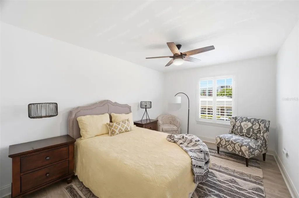 3595 40th Avenue S St Petersburg FL 33711