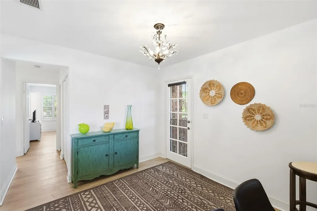 3595 40th Avenue S St Petersburg FL 33711