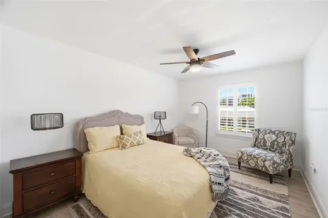 3595 40th Avenue S St Petersburg FL 33711