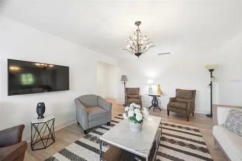 3595 40th Avenue S St Petersburg FL 33711