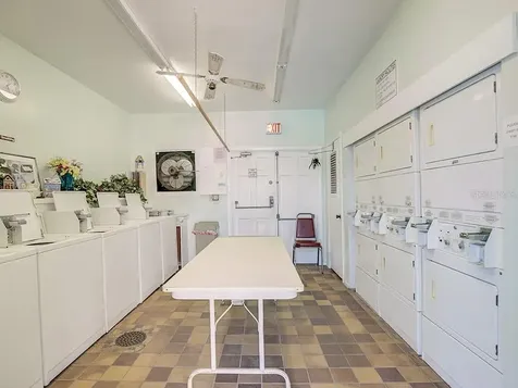 3595 40th Avenue S St Petersburg FL 33711