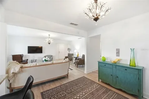 3595 40th Avenue S St Petersburg FL 33711