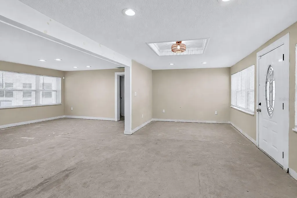 103 S Flagler Avenue Edgewater FL 32132
