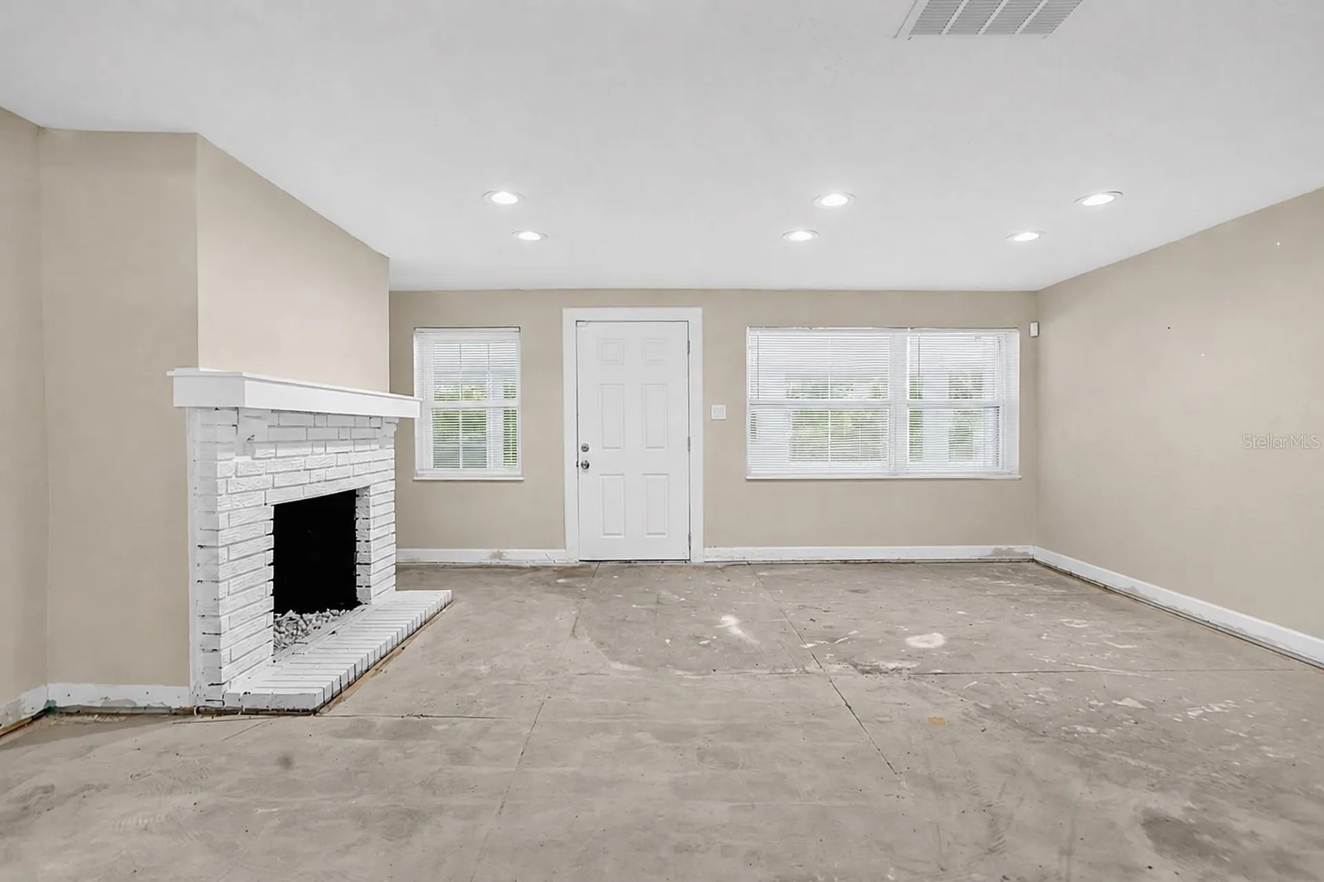 103 S Flagler Avenue Edgewater FL 32132