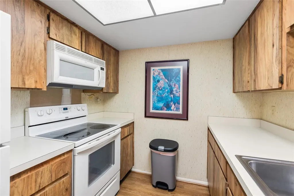 2587 Countryside Boulevard Clearwater FL 33761