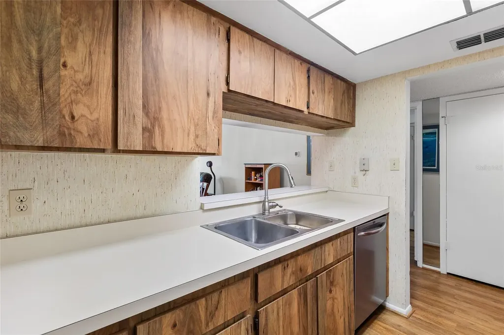 2587 Countryside Boulevard Clearwater FL 33761