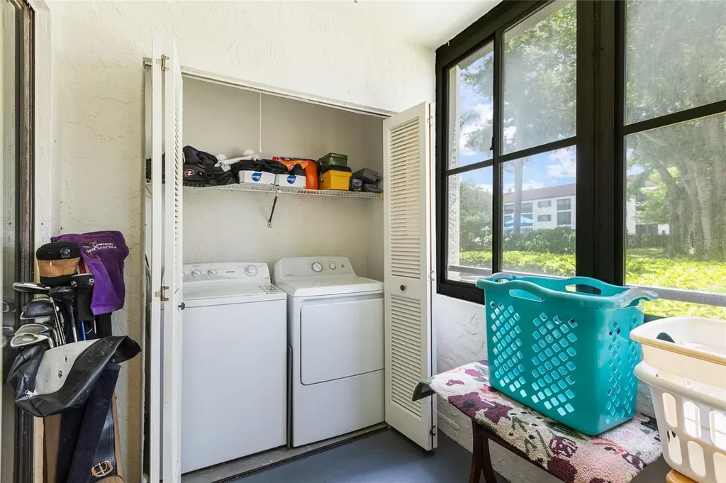 2587 Countryside Boulevard Clearwater FL 33761