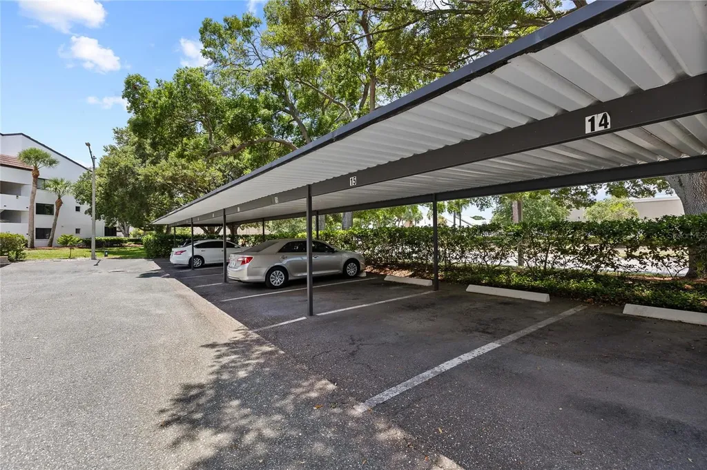 2587 Countryside Boulevard Clearwater FL 33761