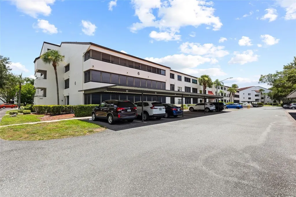 2587 Countryside Boulevard Clearwater FL 33761
