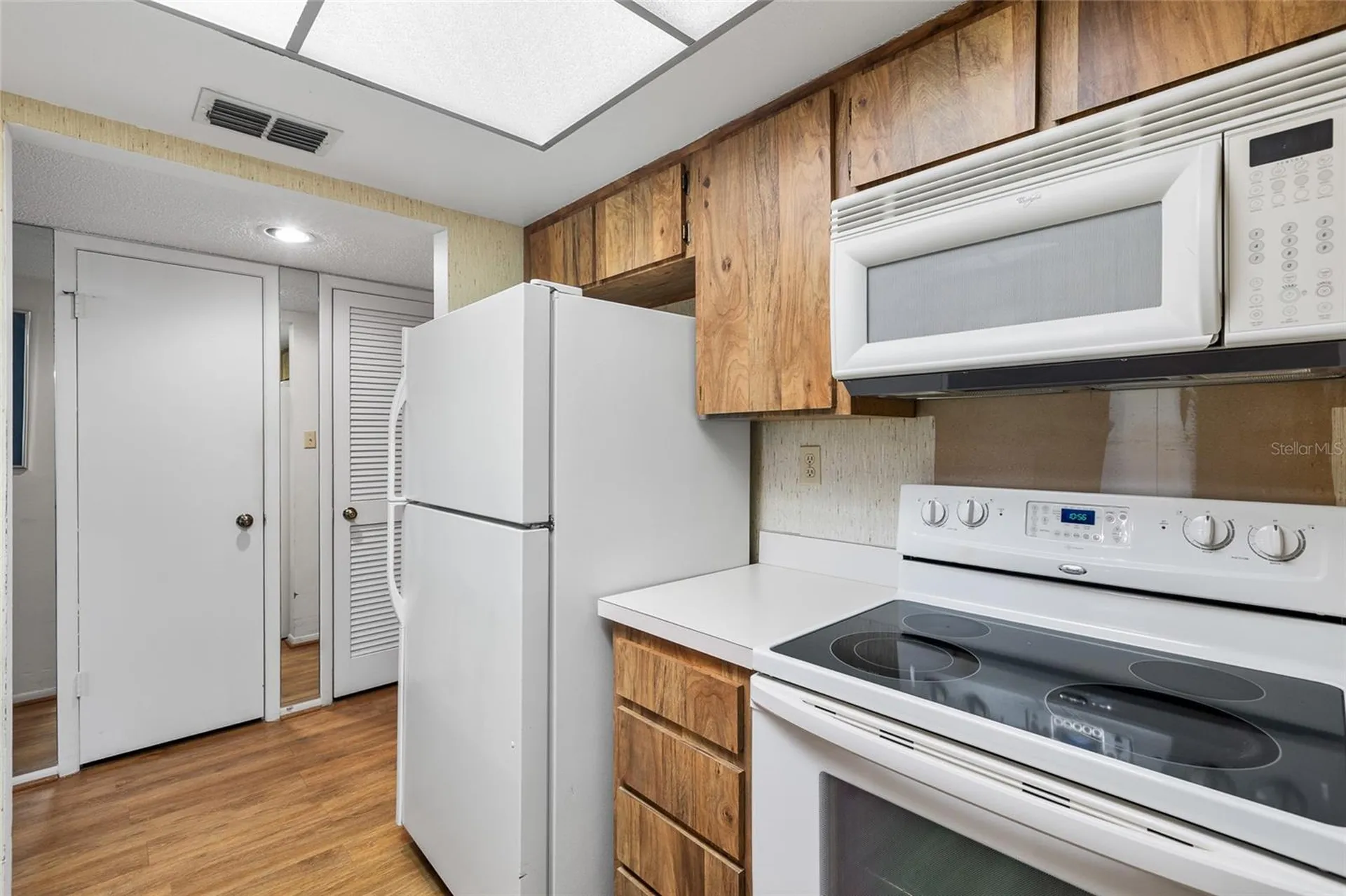 2587 Countryside Boulevard Clearwater FL 33761