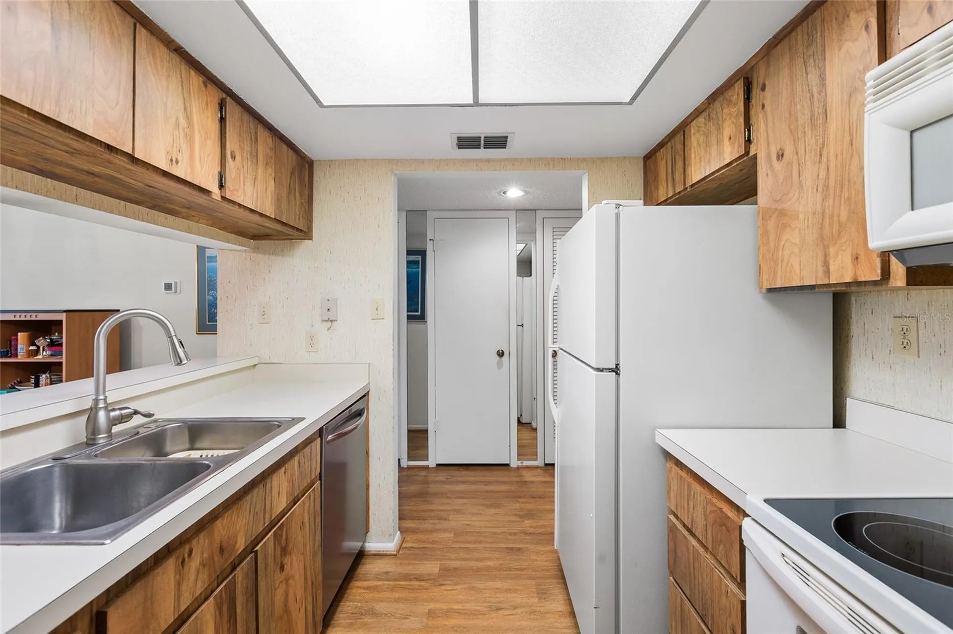 2587 Countryside Boulevard Clearwater FL 33761