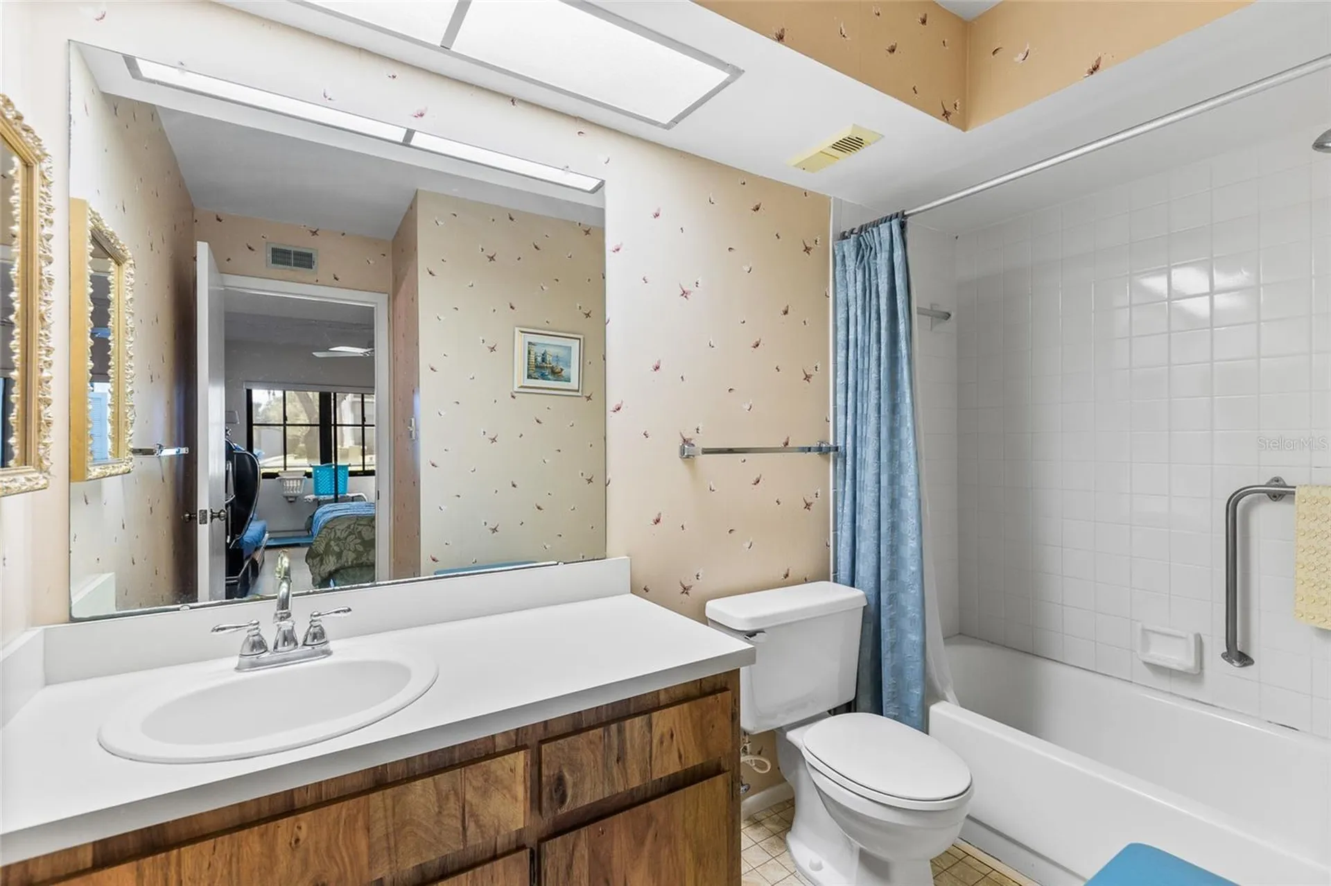 2587 Countryside Boulevard Clearwater FL 33761