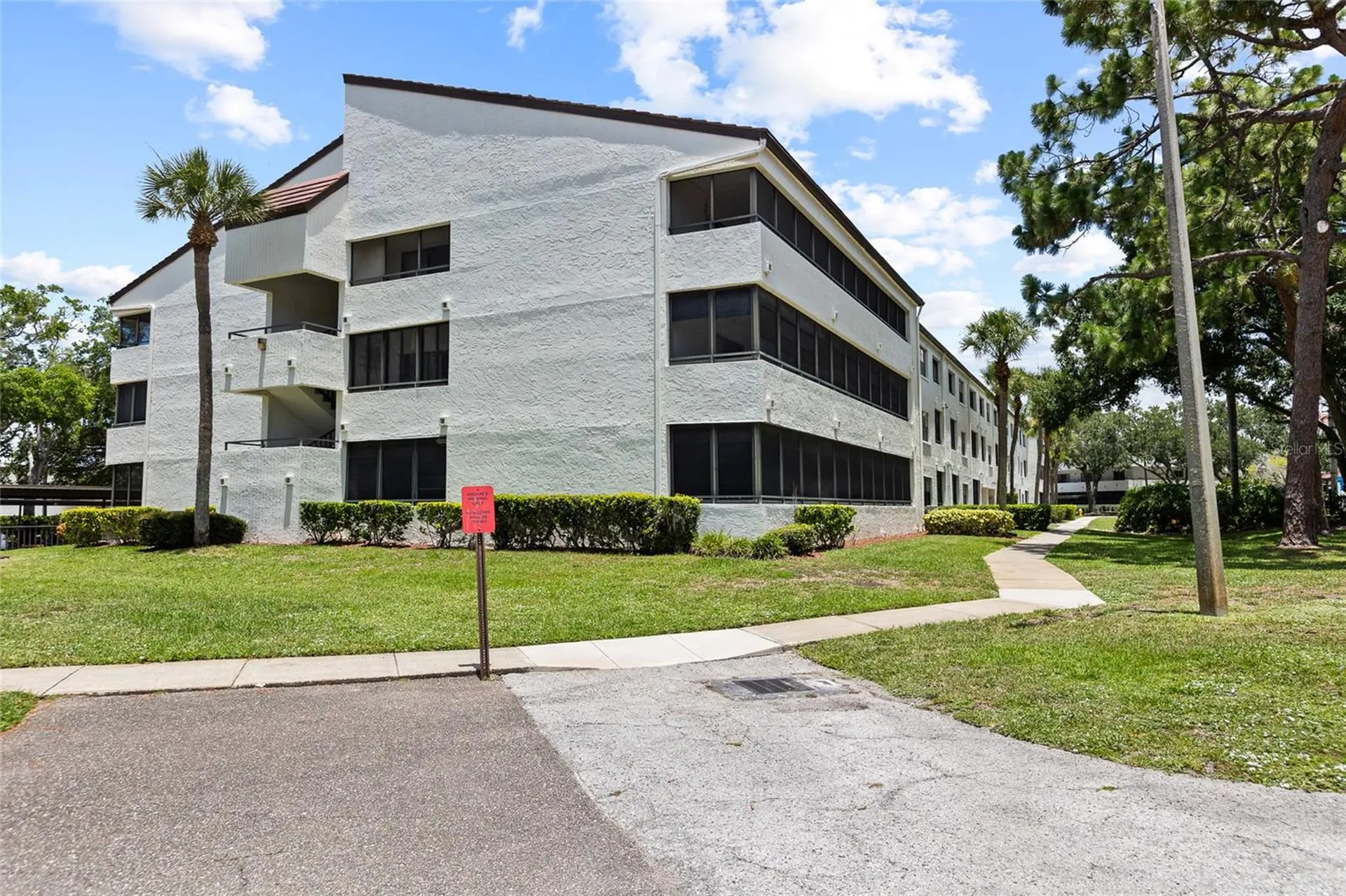 2587 Countryside Boulevard Clearwater FL 33761