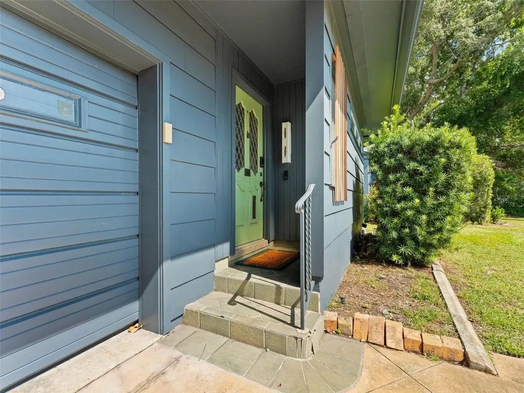 200 66th Street N St Petersburg FL 33710