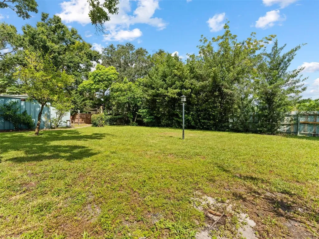 200 66th Street N St Petersburg FL 33710