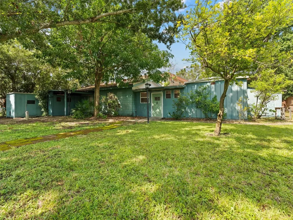 200 66th Street N St Petersburg FL 33710