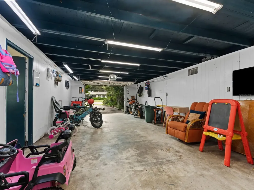 200 66th Street N St Petersburg FL 33710