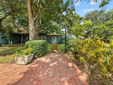 200 66th Street N St Petersburg FL 33710