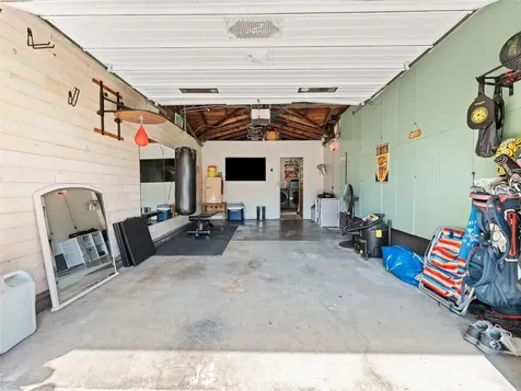 200 66th Street N St Petersburg FL 33710