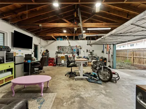200 66th Street N St Petersburg FL 33710