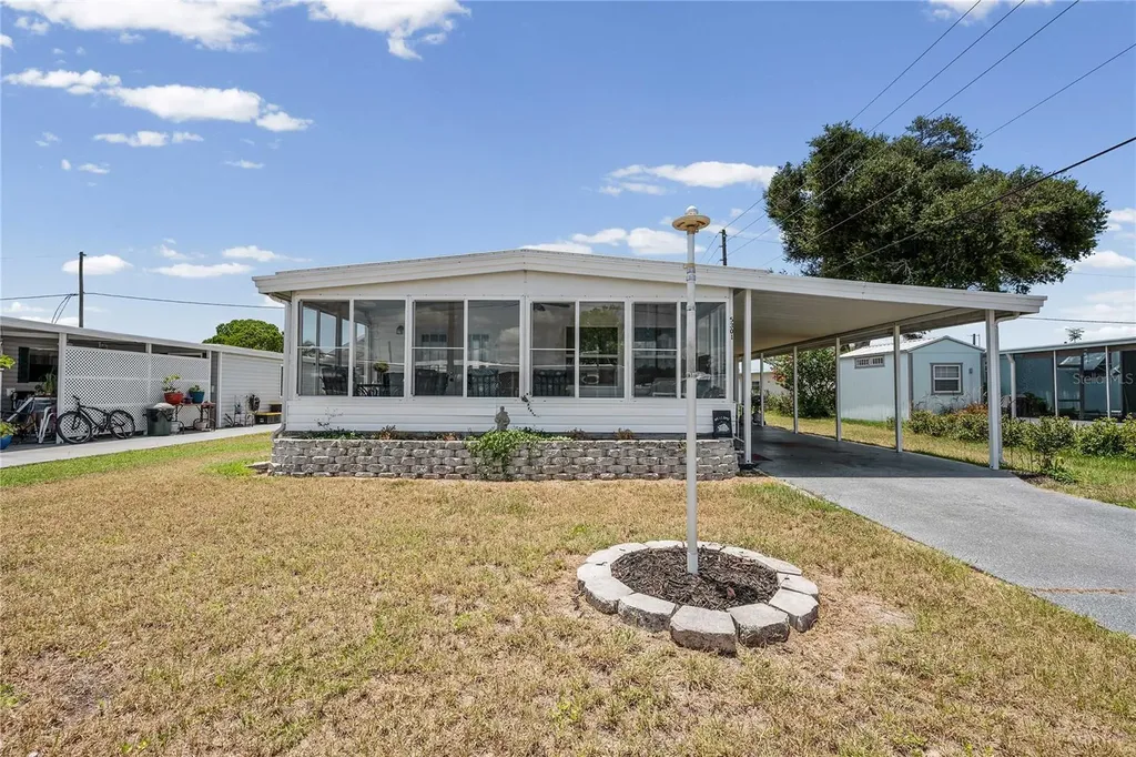 5301 Flint Street Zephyrhills FL 33542