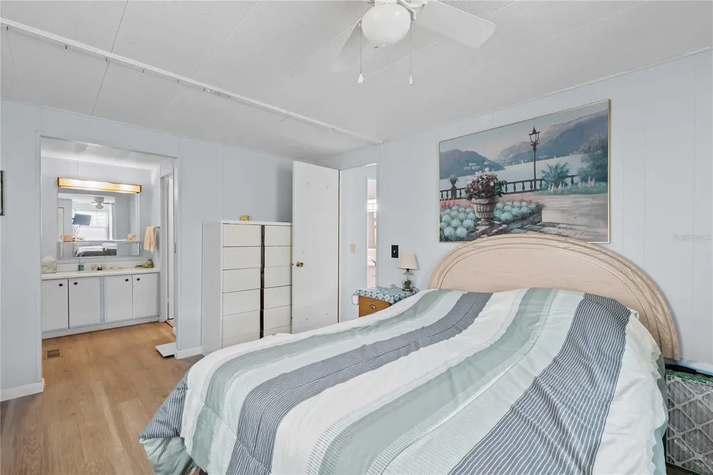 5301 Flint Street Zephyrhills FL 33542