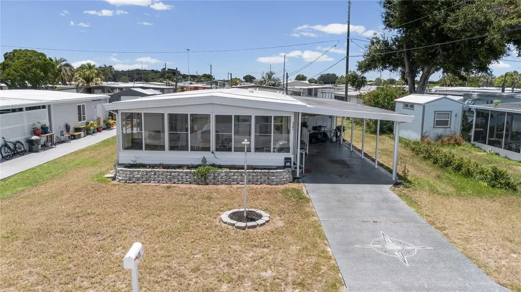 5301 Flint Street Zephyrhills FL 33542