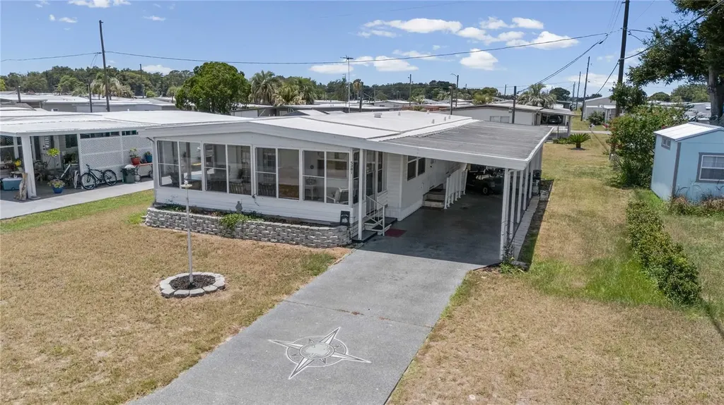 5301 Flint Street Zephyrhills FL 33542