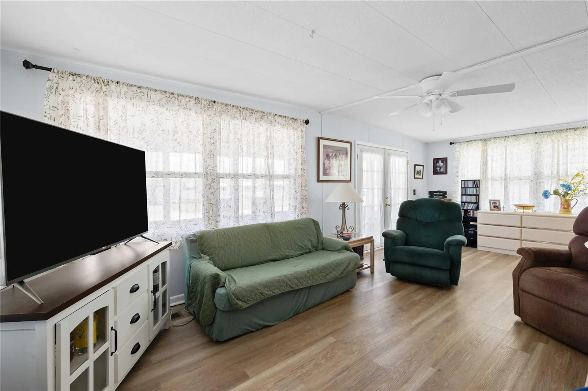 5301 Flint Street Zephyrhills FL 33542