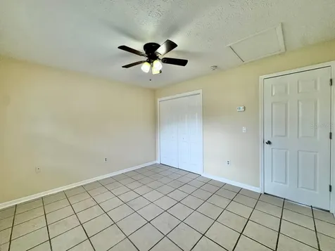 10015 N Aster Avenue Tampa FL 33612