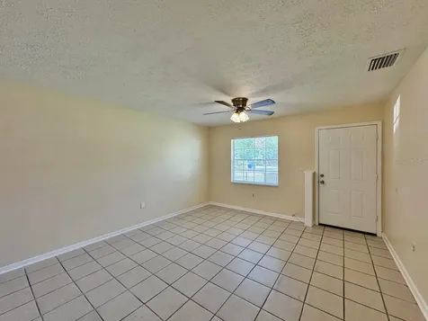 10015 N Aster Avenue Tampa FL 33612