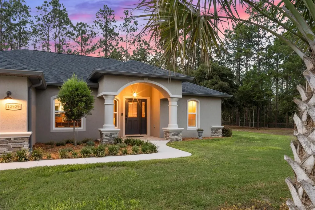 12929 SW 89th Street Dunnellon FL 34432