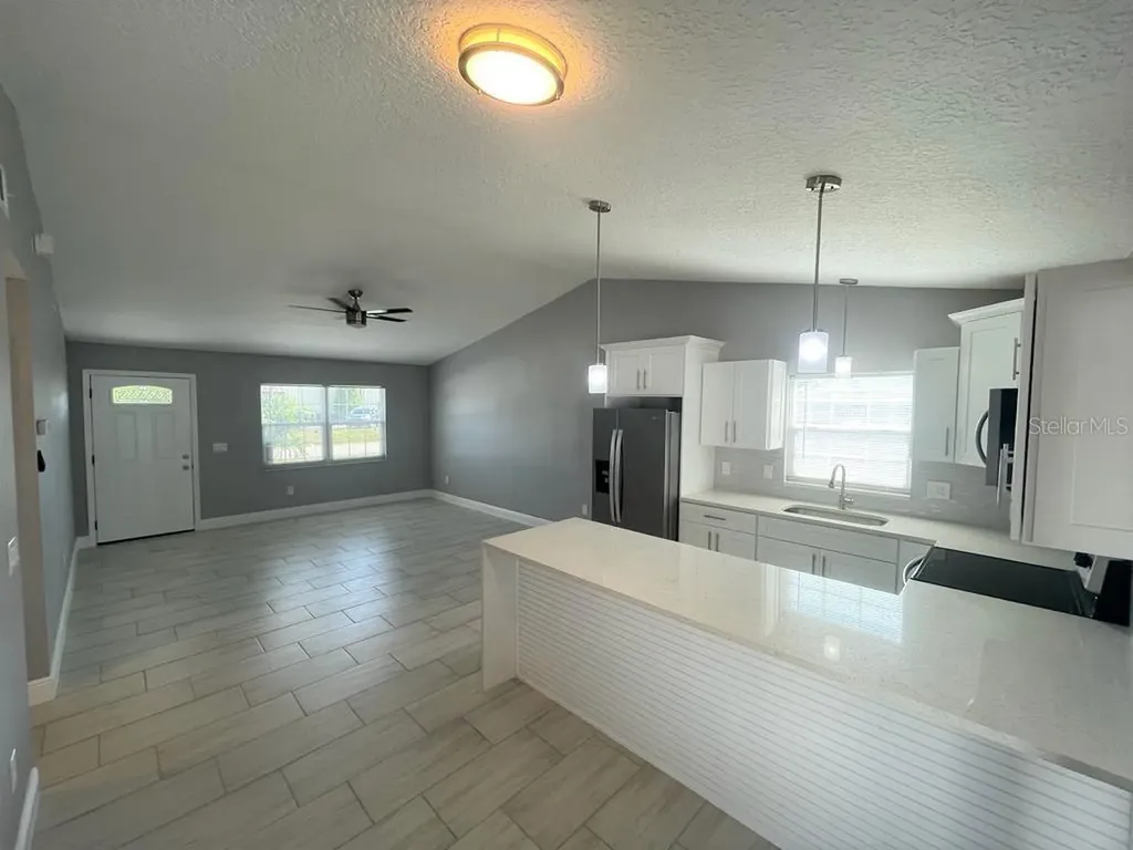 130 E 17th Street St Cloud FL 34769
