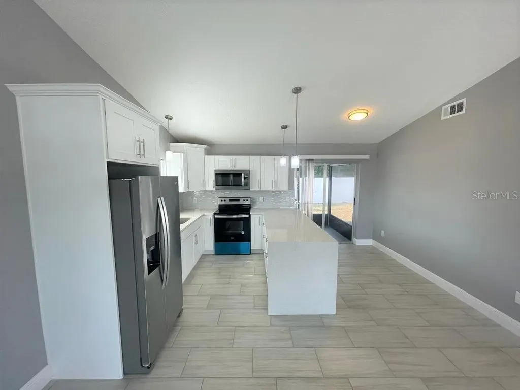 130 E 17th Street St Cloud FL 34769