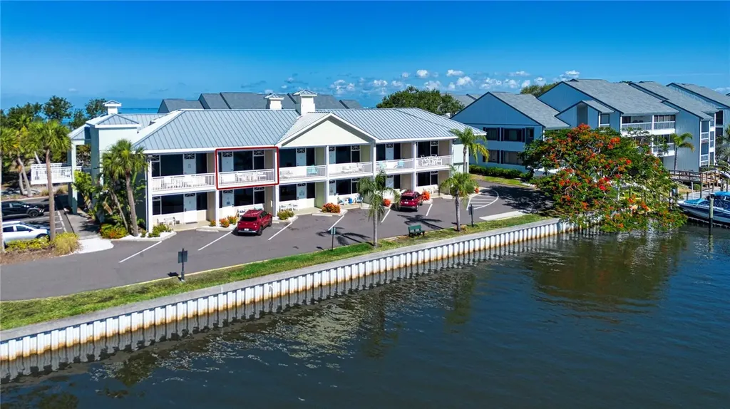 611 Destiny Drive Ruskin FL 33570