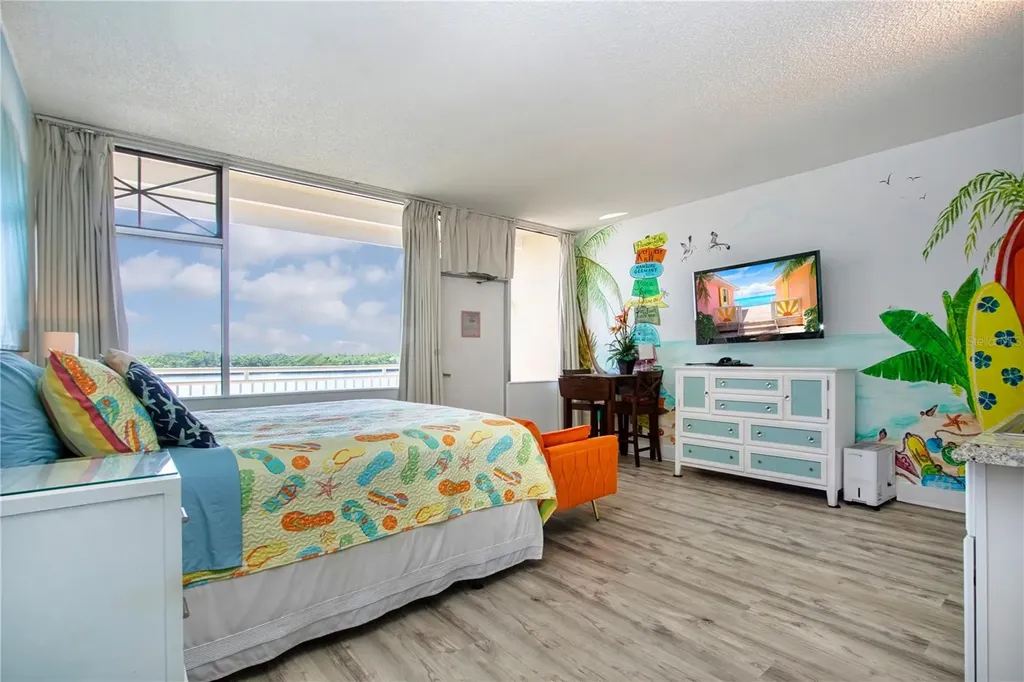 611 Destiny Drive Ruskin FL 33570