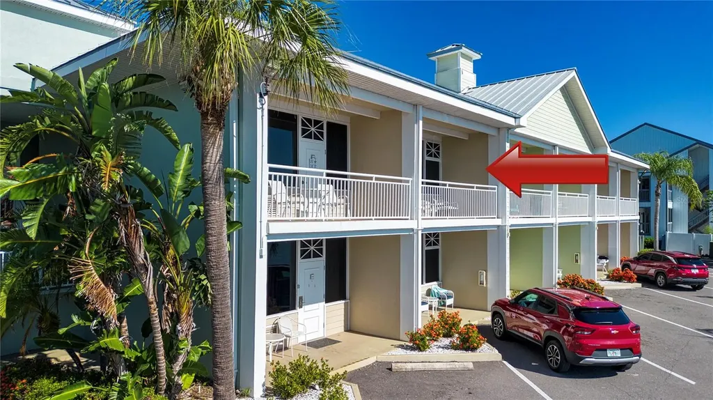611 Destiny Drive Ruskin FL 33570