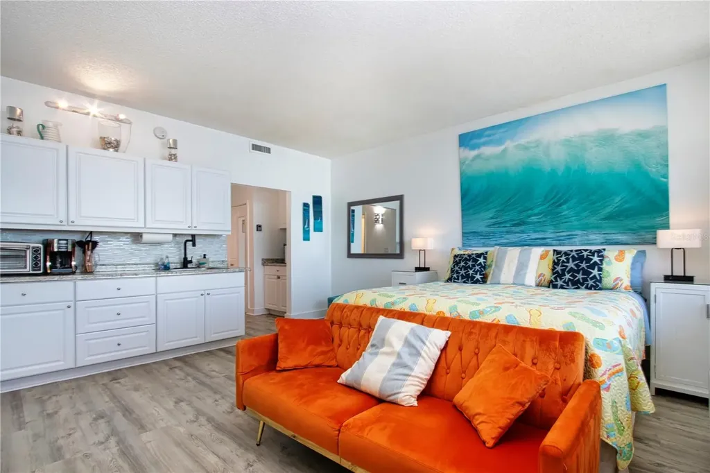 611 Destiny Drive Ruskin FL 33570
