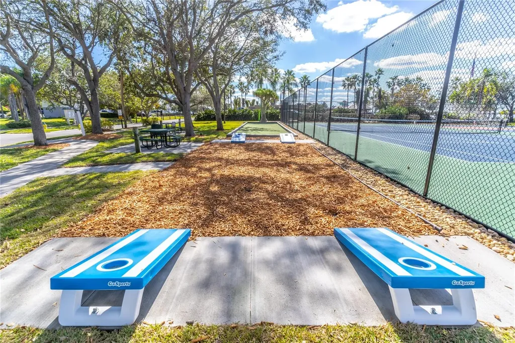 611 Destiny Drive Ruskin FL 33570
