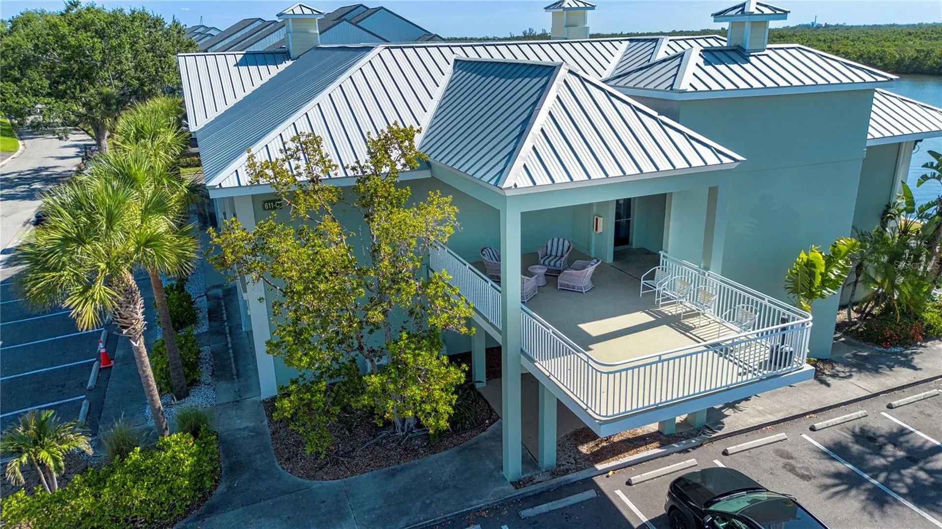 611 Destiny Drive Ruskin FL 33570
