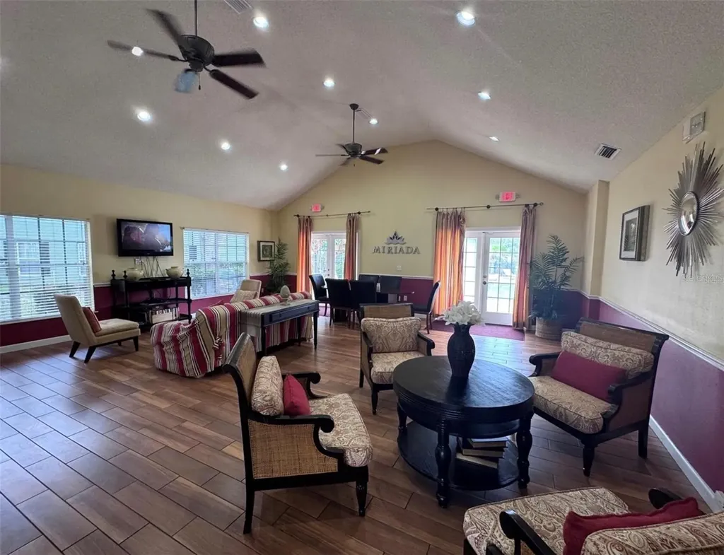 2019 Dixie Belle Drive Orlando FL 32812