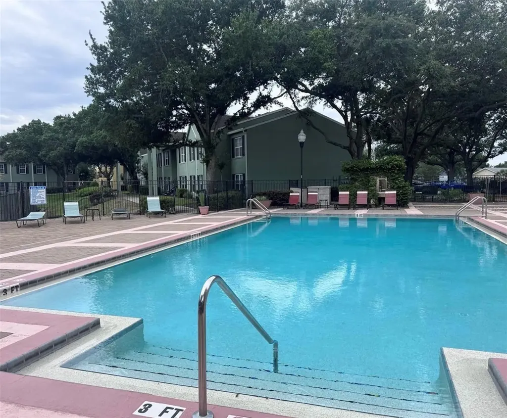 2019 Dixie Belle Drive Orlando FL 32812