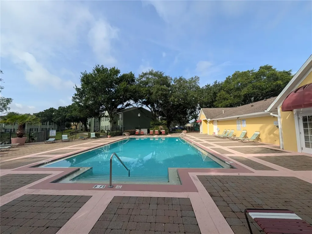 2019 Dixie Belle Drive Orlando FL 32812