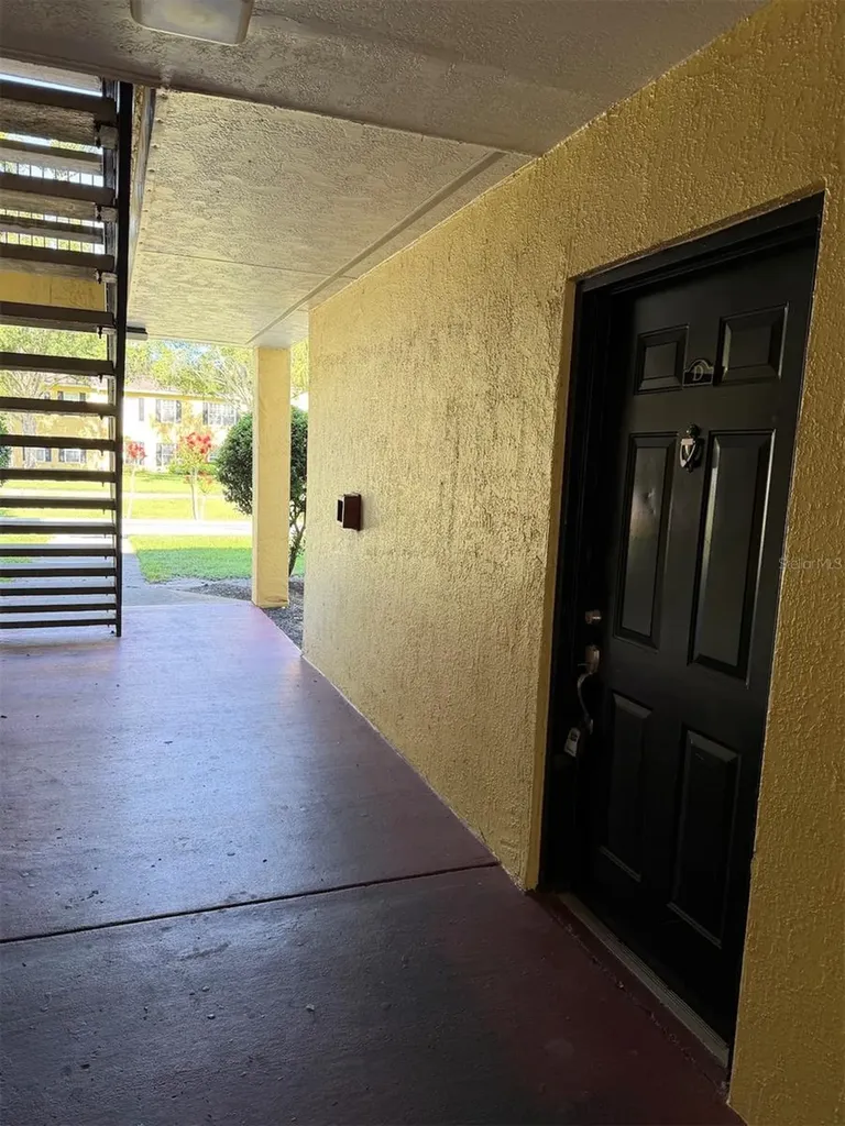 2019 Dixie Belle Drive Orlando FL 32812