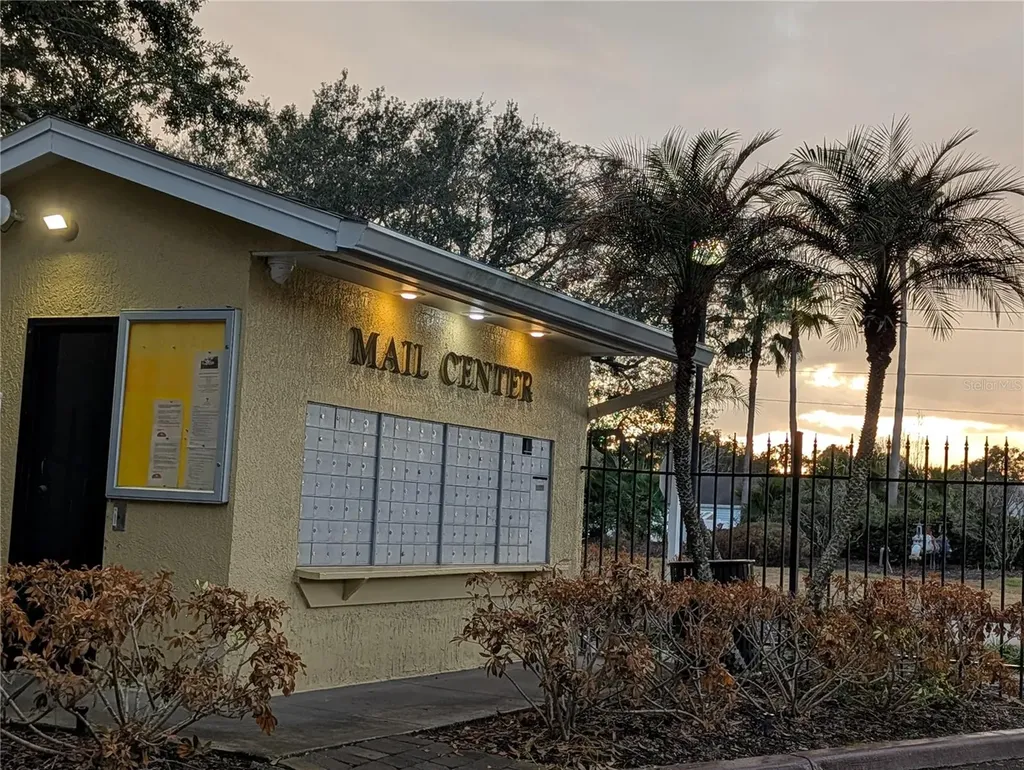 2019 Dixie Belle Drive Orlando FL 32812