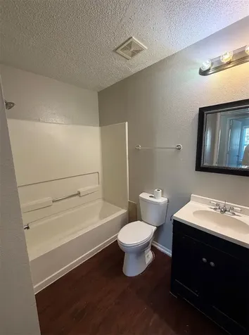 2019 Dixie Belle Drive Orlando FL 32812